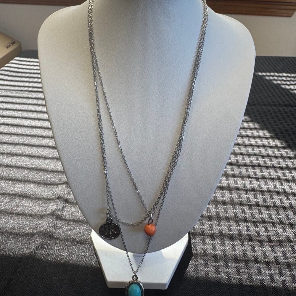 Run out of Rodeo Necklace and Earring set
